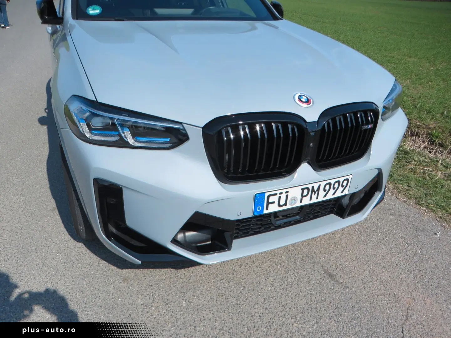 BMW Competition Vollaust. Akrapovic Tiefer  Distanz