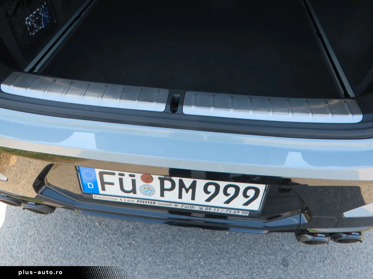 BMW Competition Vollaust. Akrapovic Tiefer  Distanz