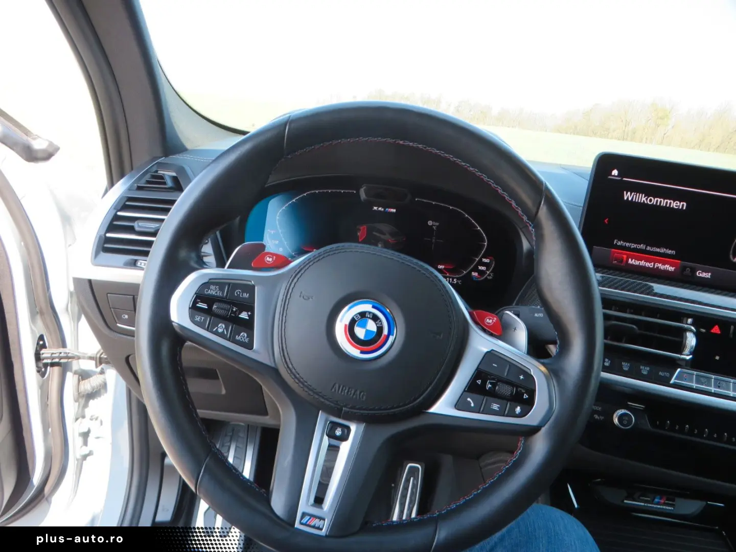 BMW Competition Vollaust. Akrapovic Tiefer  Distanz