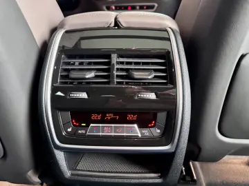 BMW X6 M Competition LCI Bowers Drivers Carbon Pano