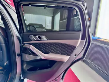 BMW X6 M Competition LCI Bowers Drivers Carbon Pano