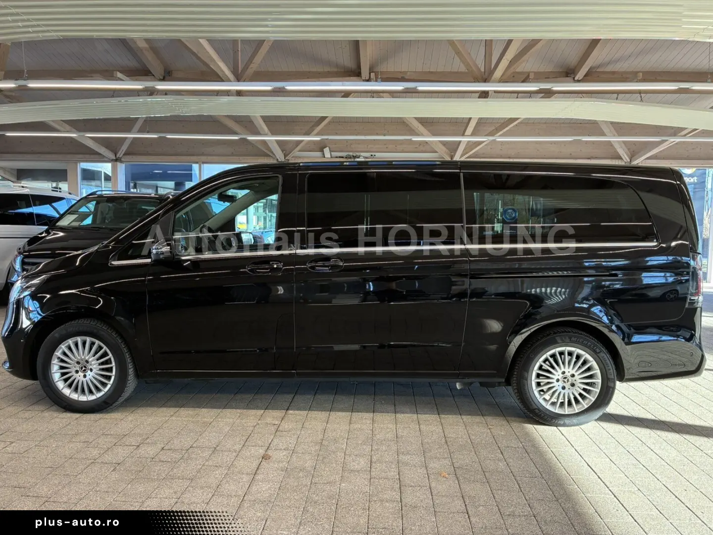 MERCEDES-BENZ V300 d 4M Avant XL