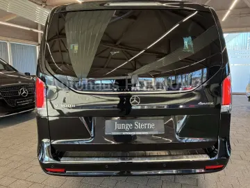 MERCEDES-BENZ V300 d 4M Avant XL