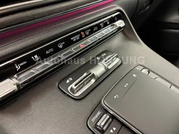 MERCEDES-BENZ V300 d 4M Avant XL