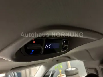 MERCEDES-BENZ V300 d 4M Avant XL
