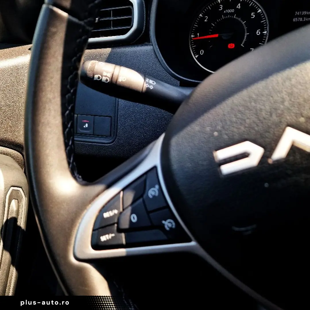 DACIA DUSTER 1.3 TCe 150CP Journey Plus 4x4