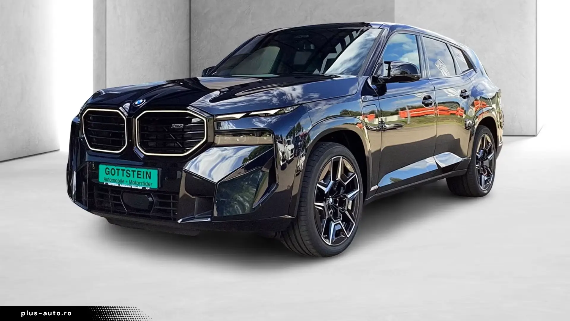 BMW XM 50e   Hybrid