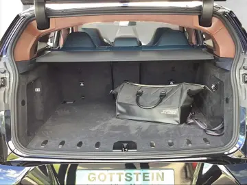 BMW XM 50e   Hybrid