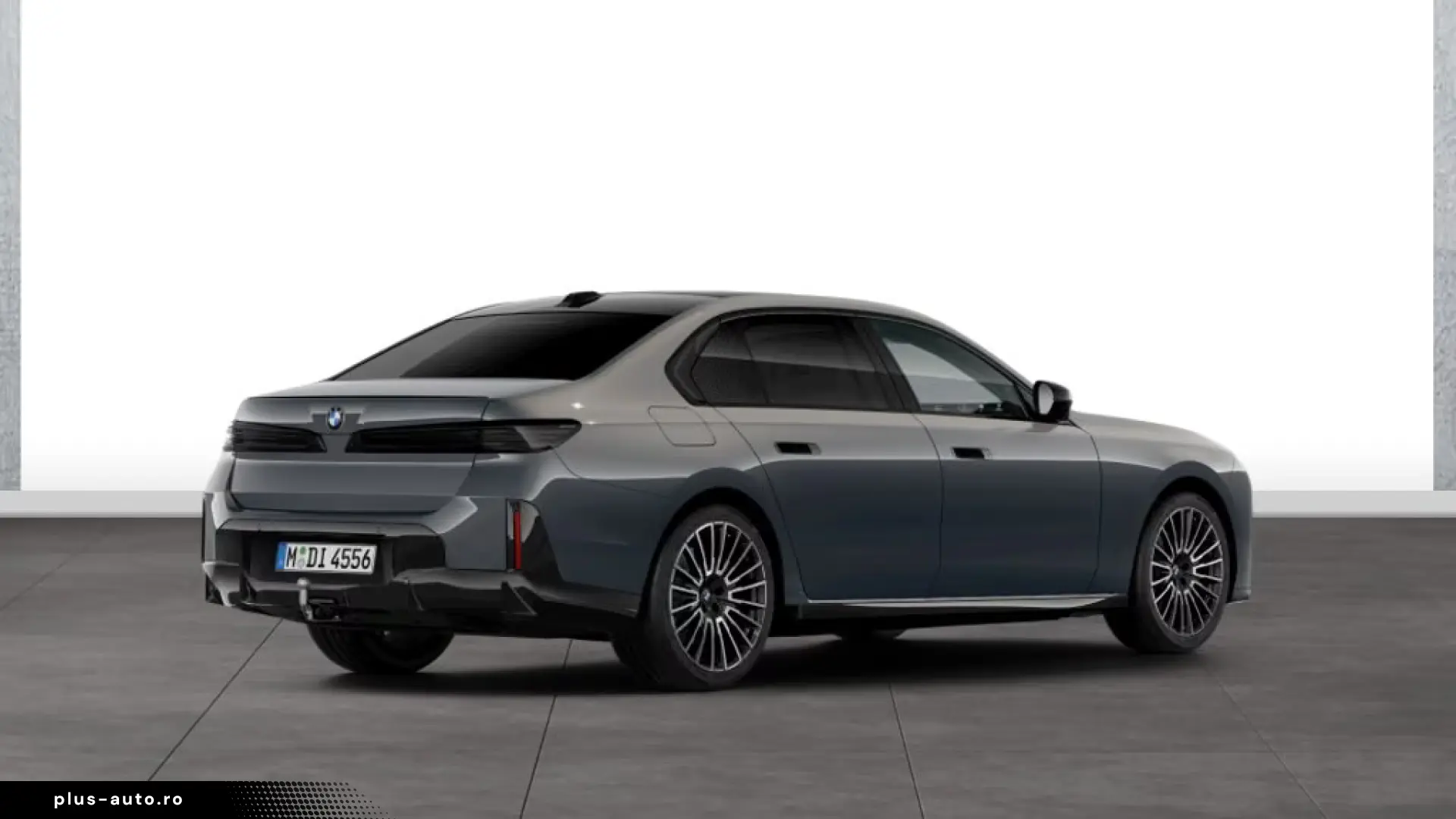 BMW 740 xDrive M Sport Pro SkyLounge