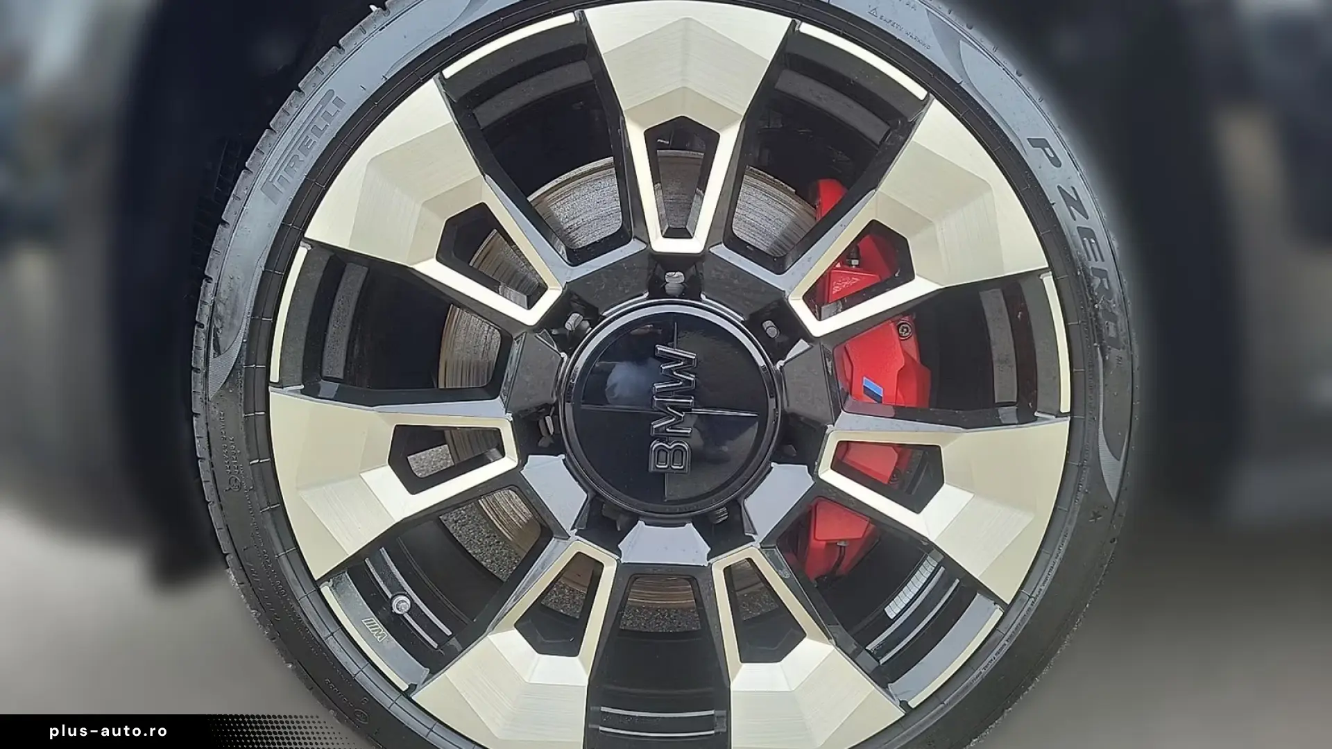 BMW XM Massage Sitzbelüft ACC 360