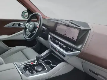 BMW XM Massage Sitzbelüft ACC 360