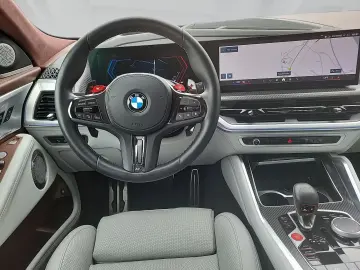 BMW XM Massage Sitzbelüft ACC 360
