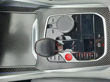 BMW XM Massage Sitzbelüft ACC 360