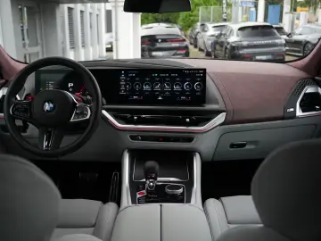 BMW XM V8 BLACK EDITION-ACC-AHK