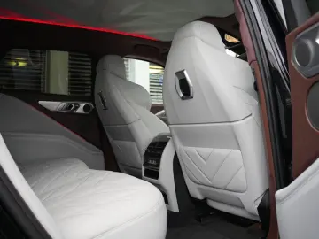 BMW XM V8 BLACK EDITION-ACC-AHK