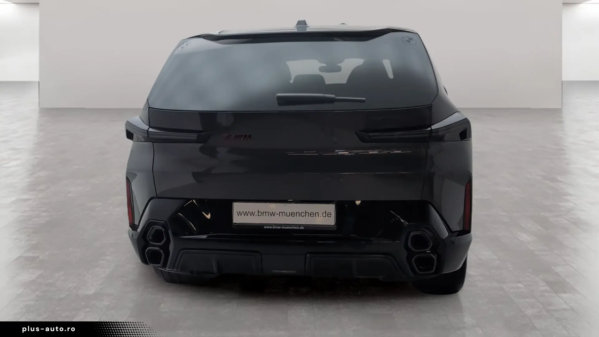 BMW XM Label Massage Bowers & Wilkins