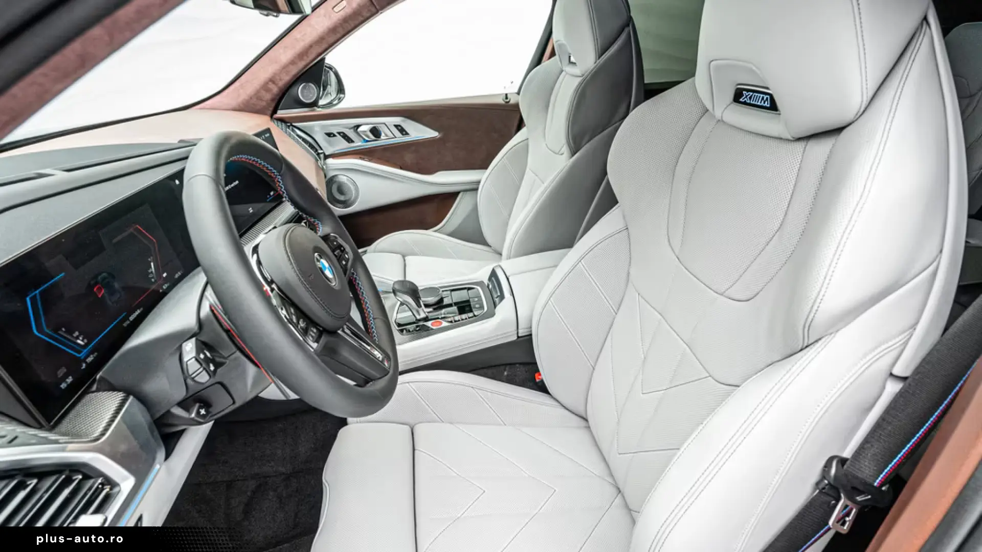BMW XM Label Silverstone Int. BowerS