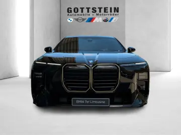 BMW 740 xDrive FACELIFT 2026 - M Sport Package Pro
