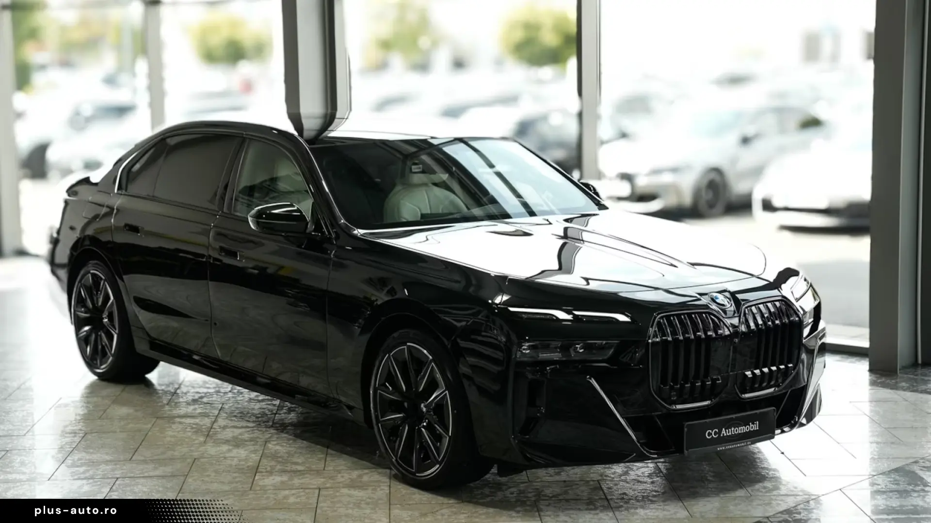 BMW 740xd M SPORT PRO TV Sky Lounge