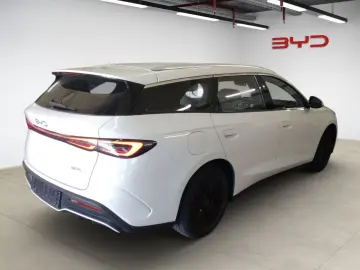 BYD Seal 6 DM-i Touring BOOST PHEV 1.5 160KW NAVI