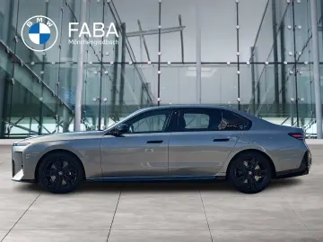 BMW 740 xDrive FACELIFT 2026 M Sport Pro
