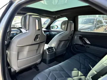 BMW 740 xDrive FACELIFT 2026 M Sport Pro