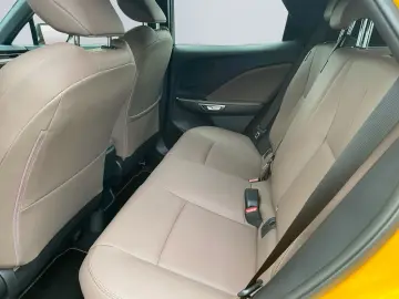 LEXUS LBX FWD Elegant  LED ACC CAM CarPlay SHZ SmartKe
