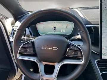 BYD Seal U DM-i Design AWD El. Panodach Navi Leder