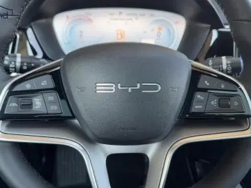 BYD DM-i Boost Alu HUD KA LED Link LRH NAV NBA PDC
