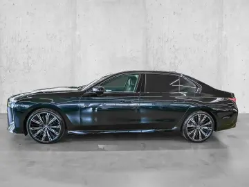 BMW 740 XDRIVE M Sport Pro LMR 22'' HUD Panorama Led