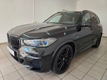 BMW X5 xDrive 45 e M Sport Laser Luft AHK Live-C 22