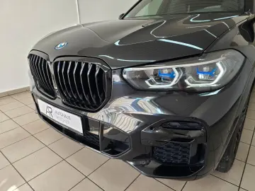 BMW X5 xDrive 45 e M Sport Laser Luft AHK Live-C 22
