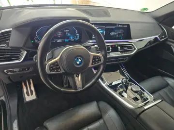 BMW X5 xDrive 45 e M Sport Laser Luft AHK Live-C 22