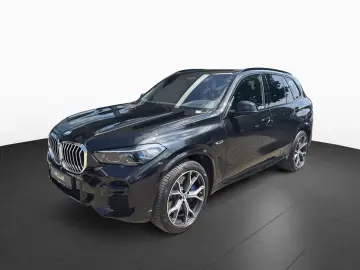 BMW X5 xDr45e MSport LASER HUD AHK Pano HiFi PaAss