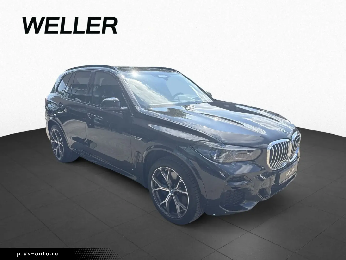 BMW X5 xDr45e MSport LASER HUD AHK Pano HiFi PaAss