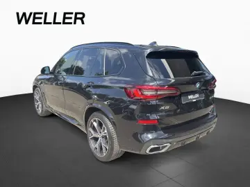 BMW X5 xDr45e MSport LASER HUD AHK Pano HiFi PaAss