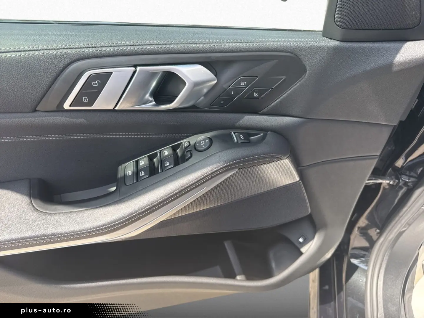BMW X5 xDr45e MSport LASER HUD AHK Pano HiFi PaAss