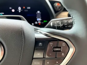 LEXUS LBX Elegant Leder    Garantie    Keyless    HYBR
