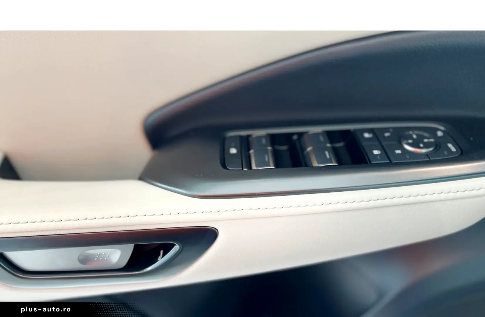 LEXUS LBX Elegant Leder    Garantie    Keyless    HYBR