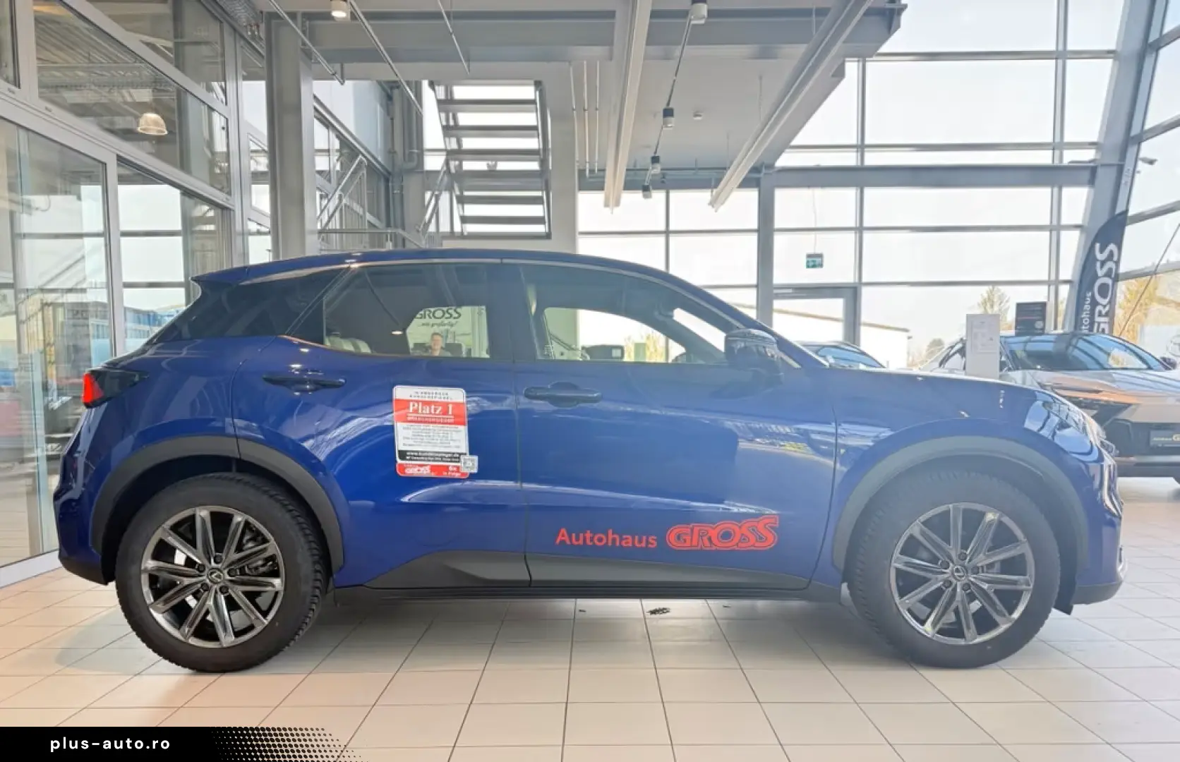 LEXUS LBX Elegant Leder    Garantie    Keyless    HYBR