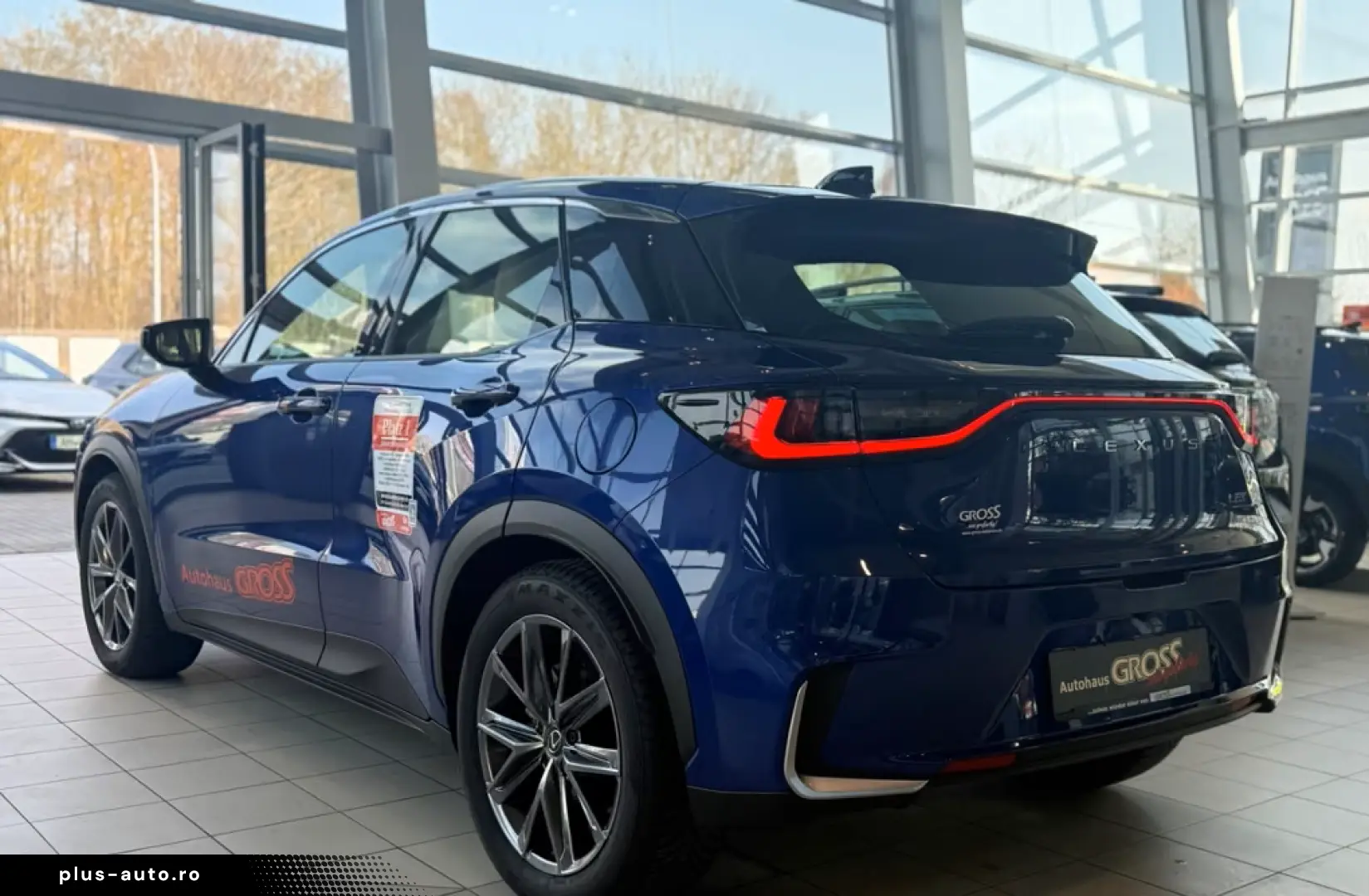 LEXUS LBX Elegant Leder    Garantie    Keyless    HYBR