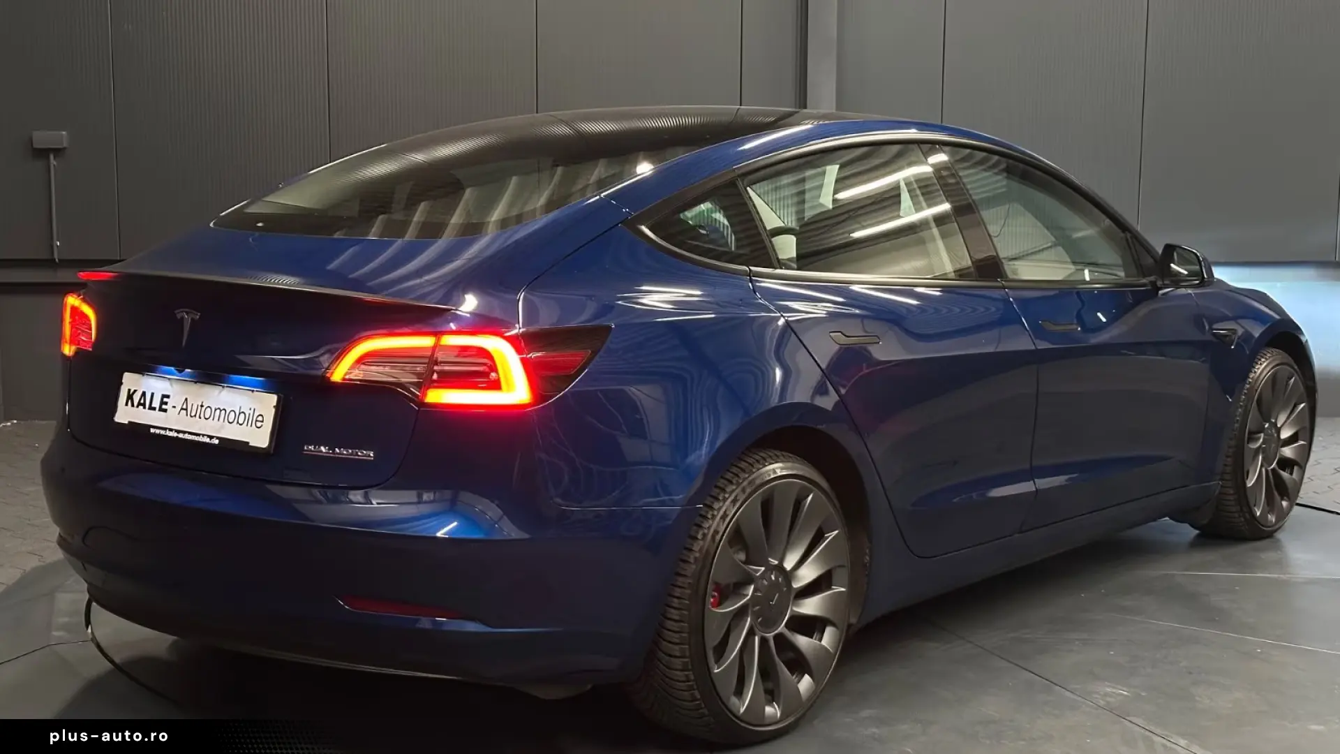 Tesla Model 3 Performance Dual AWD  20Zoll 1.HAND