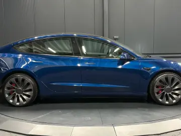 Tesla Model 3 Performance Dual AWD  20Zoll 1.HAND