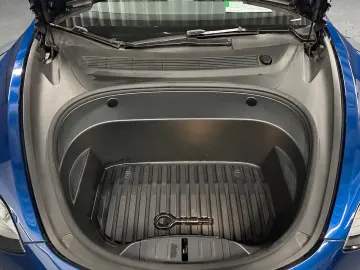 Tesla Model 3 Performance Dual AWD  20Zoll 1.HAND