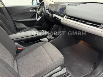 BMW iX1 30 xDrive Head-Up 360 Kam Navi LED
