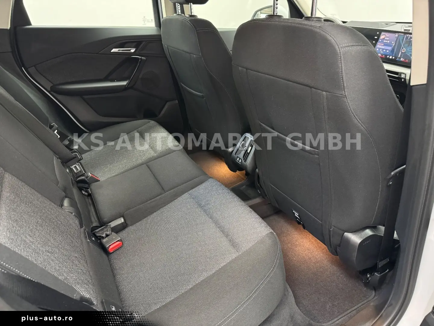 BMW iX1 30 xDrive Head-Up 360 Kam Navi LED