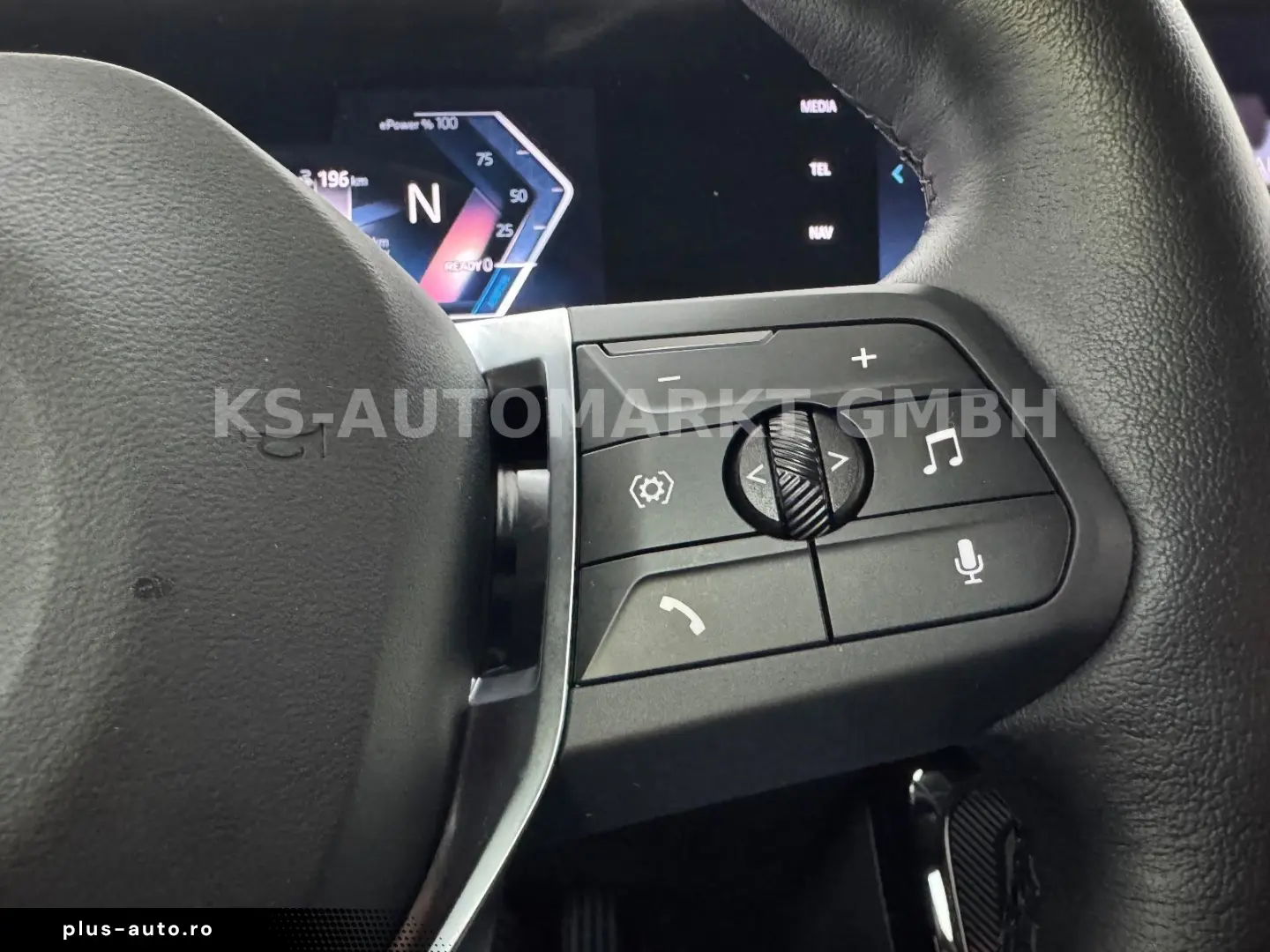 BMW iX1 30 xDrive Head-Up 360 Kam Navi LED