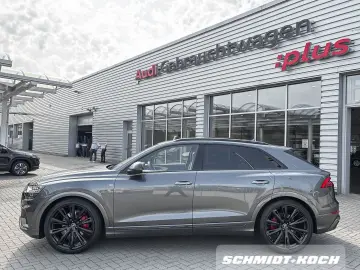 AUDI Q8 SUV 50 TDI QUATT S-LINE STANDH. PANOR AHK B O