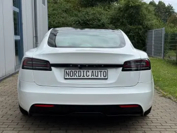 TESLA Model S Dual Motor Palladium HW4  8fachbereift