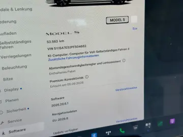 TESLA Model S Dual Motor Palladium HW4  8fachbereift